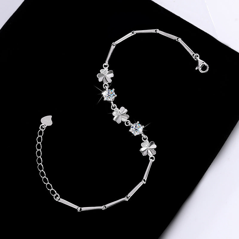 VALORE Silver Clover Bracelet - High-End Cheap Jewelry